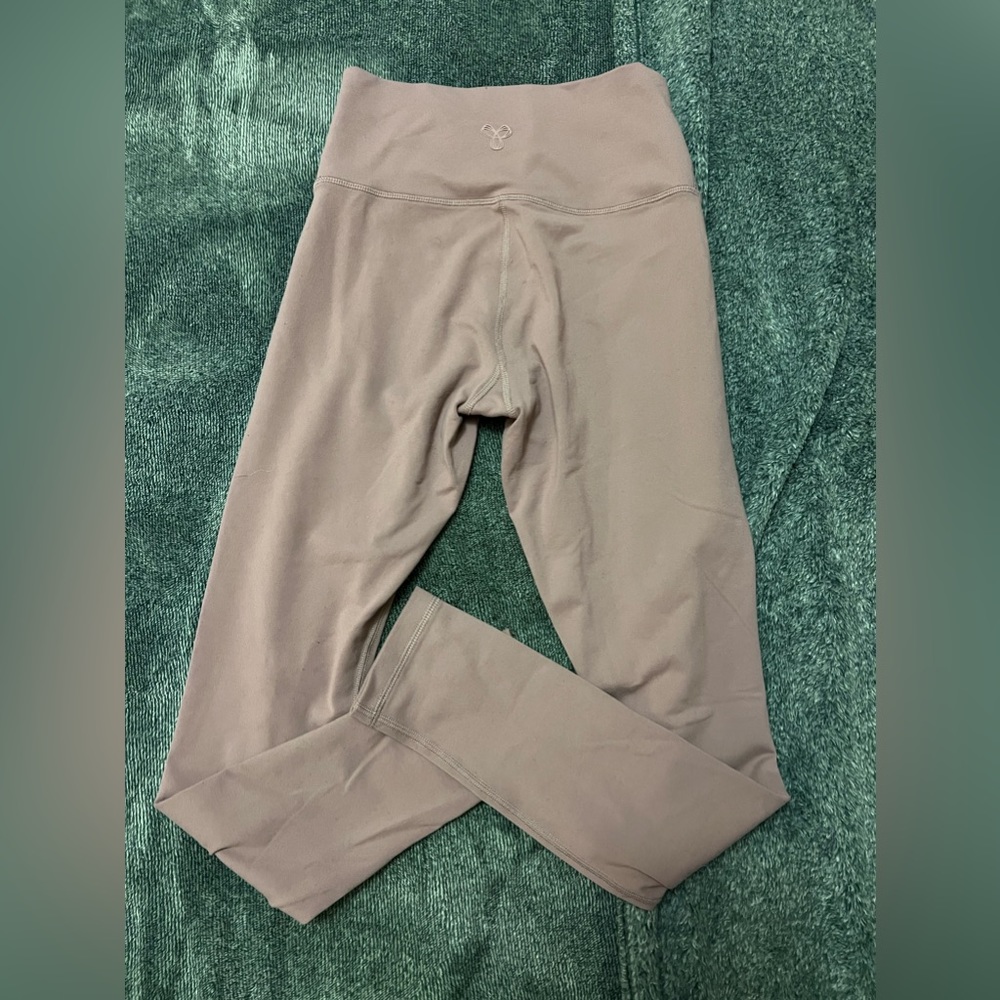 Pink TNA Leggings